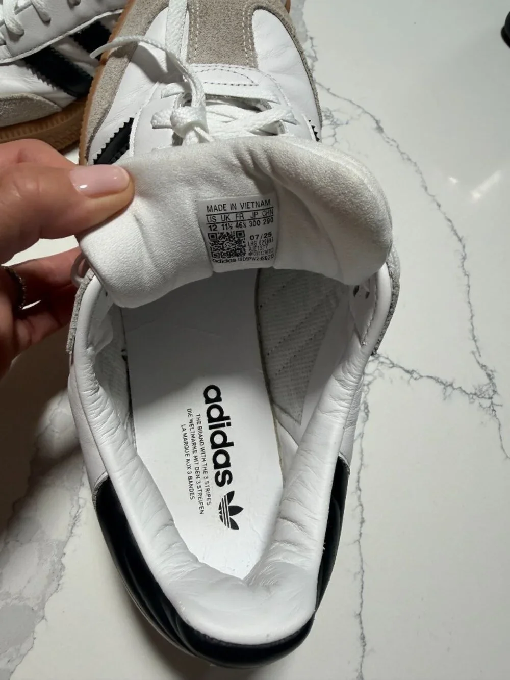 Samba XLG - Cloud White / Core Black / Gum